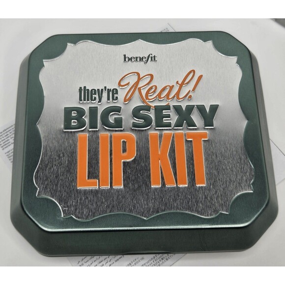 Benefit They're Real Big Sexy Lip Kit Four Shades of Lipstick Liner X4 New NIB - Picture 7 of 9